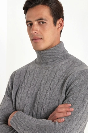 Quiet Style Breathable Mesh Panels Mid grey cable knit turtleneck ?C Made in Italy