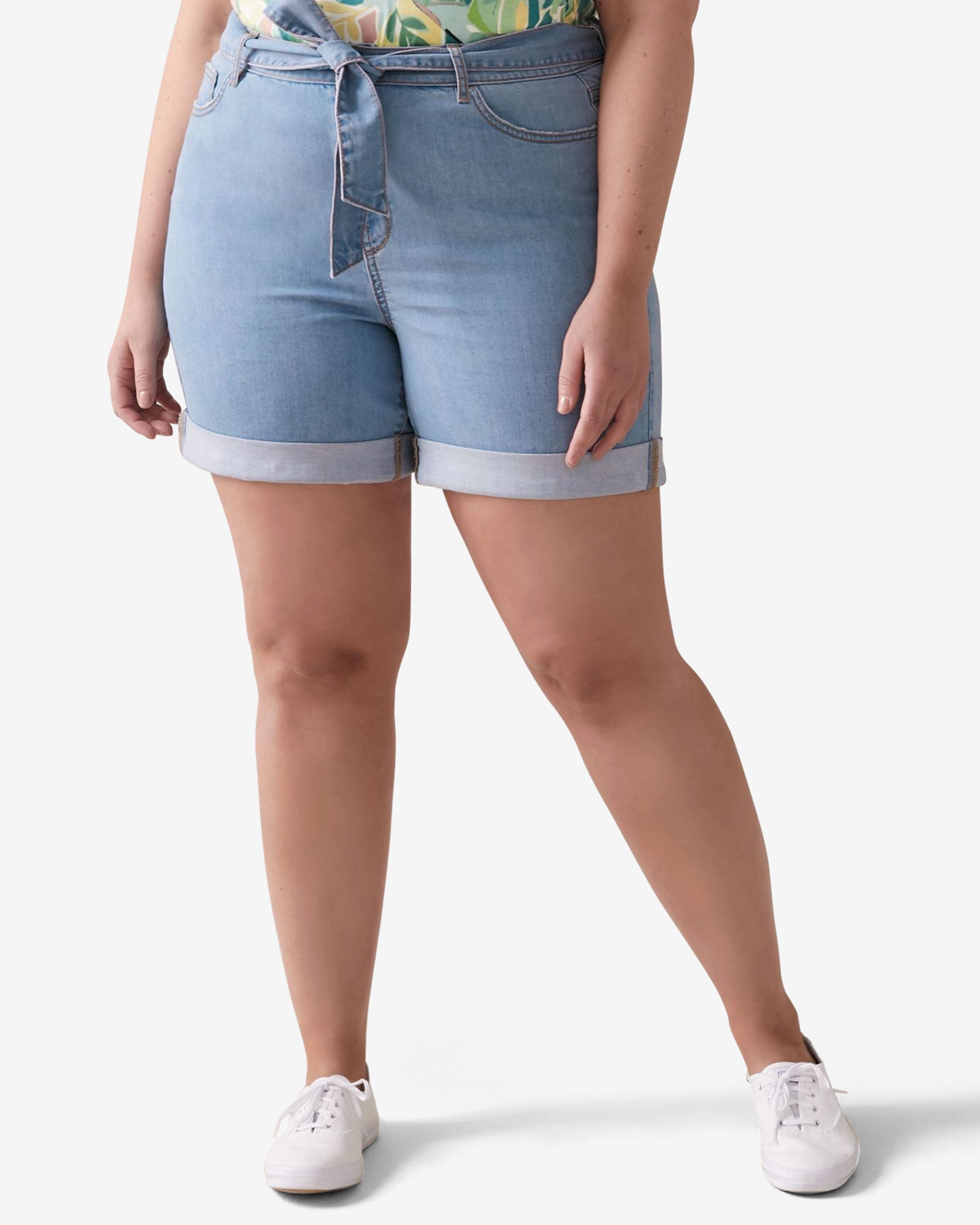 Elena Belted Shorts | Light Wash Anytime Fit