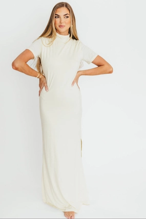 Ellis Maxi Dress in Ivory - Bump Friendly *Final-Sale* Minimalist Design
