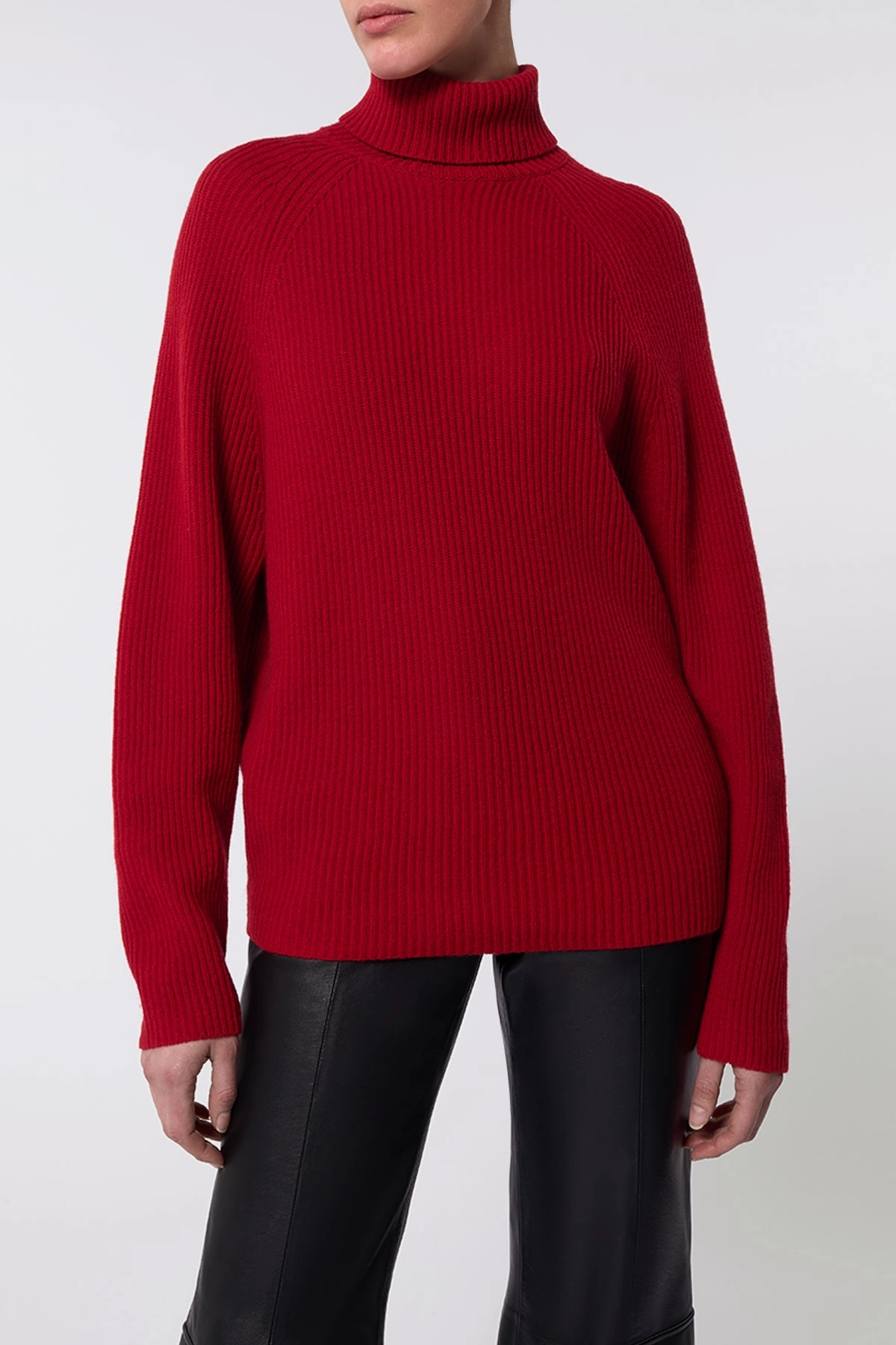 Day Layer Wigman Knit Turtleneck Sweater in Scarlet Red Cashmere