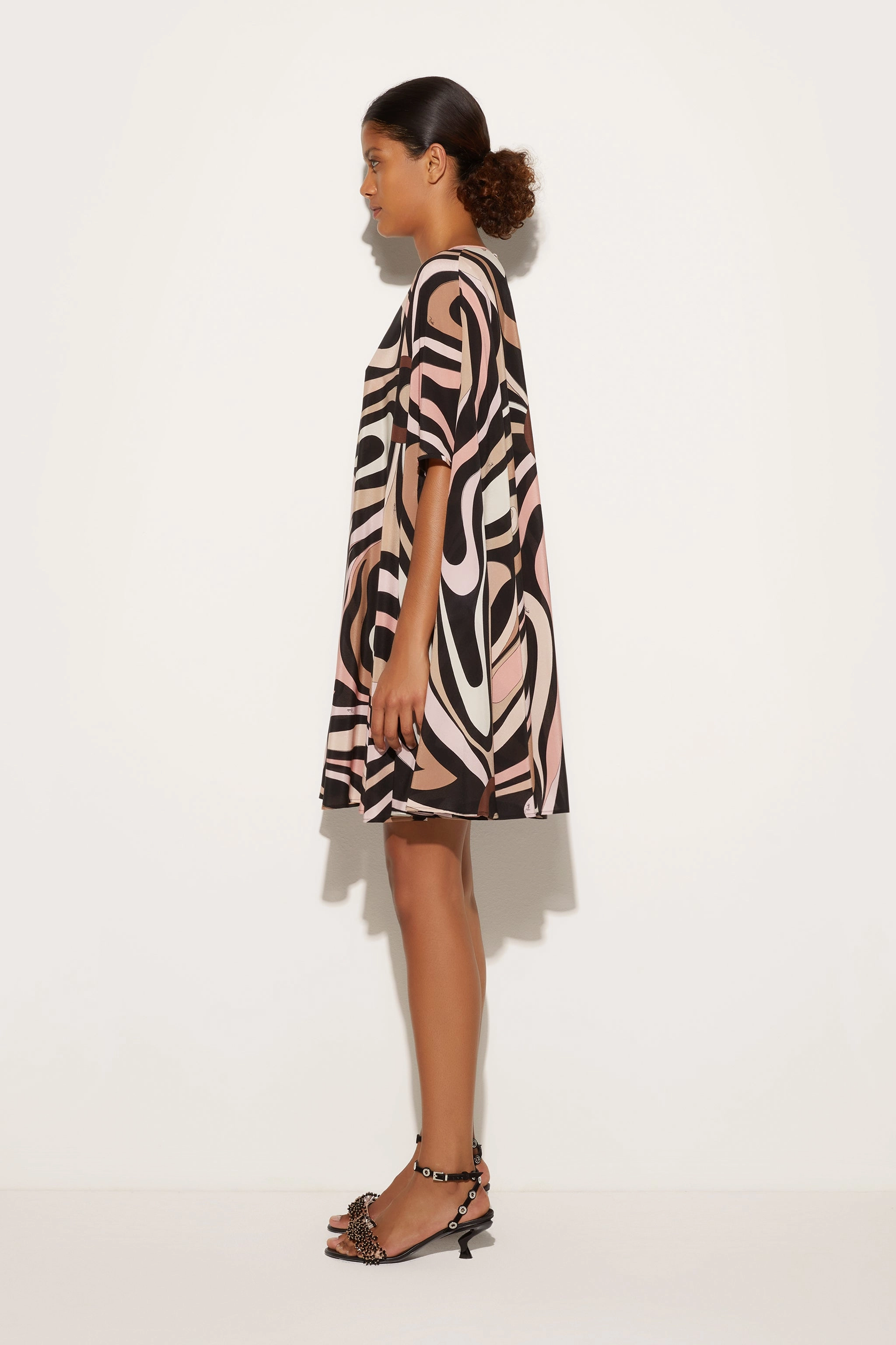 Stud-Detail Bust-Enhancing Marmo Print Kaftan Mini Dress