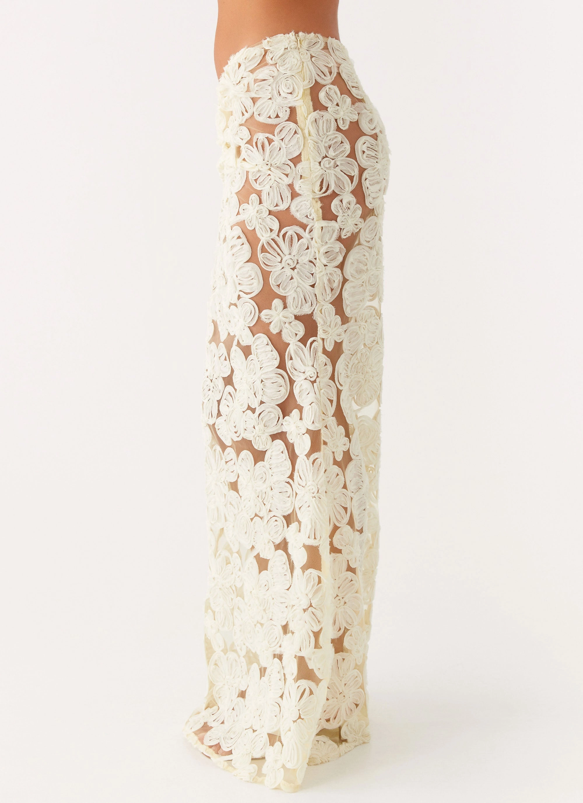 Fiorella Floret Maxi Skirt - Yellow Simple Look