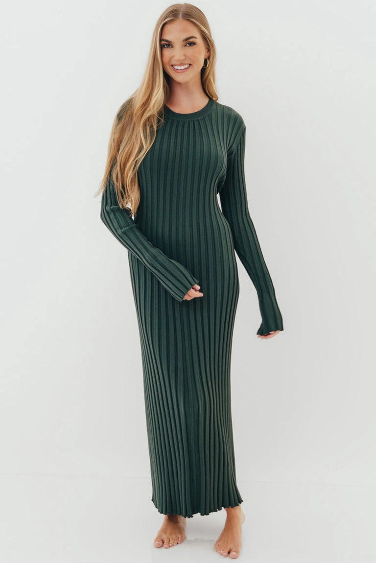Trend Glow Bright Petal Colette Premium Long Sleeved Ribbed Knit Maxi Dress in Green - Bump Friendly