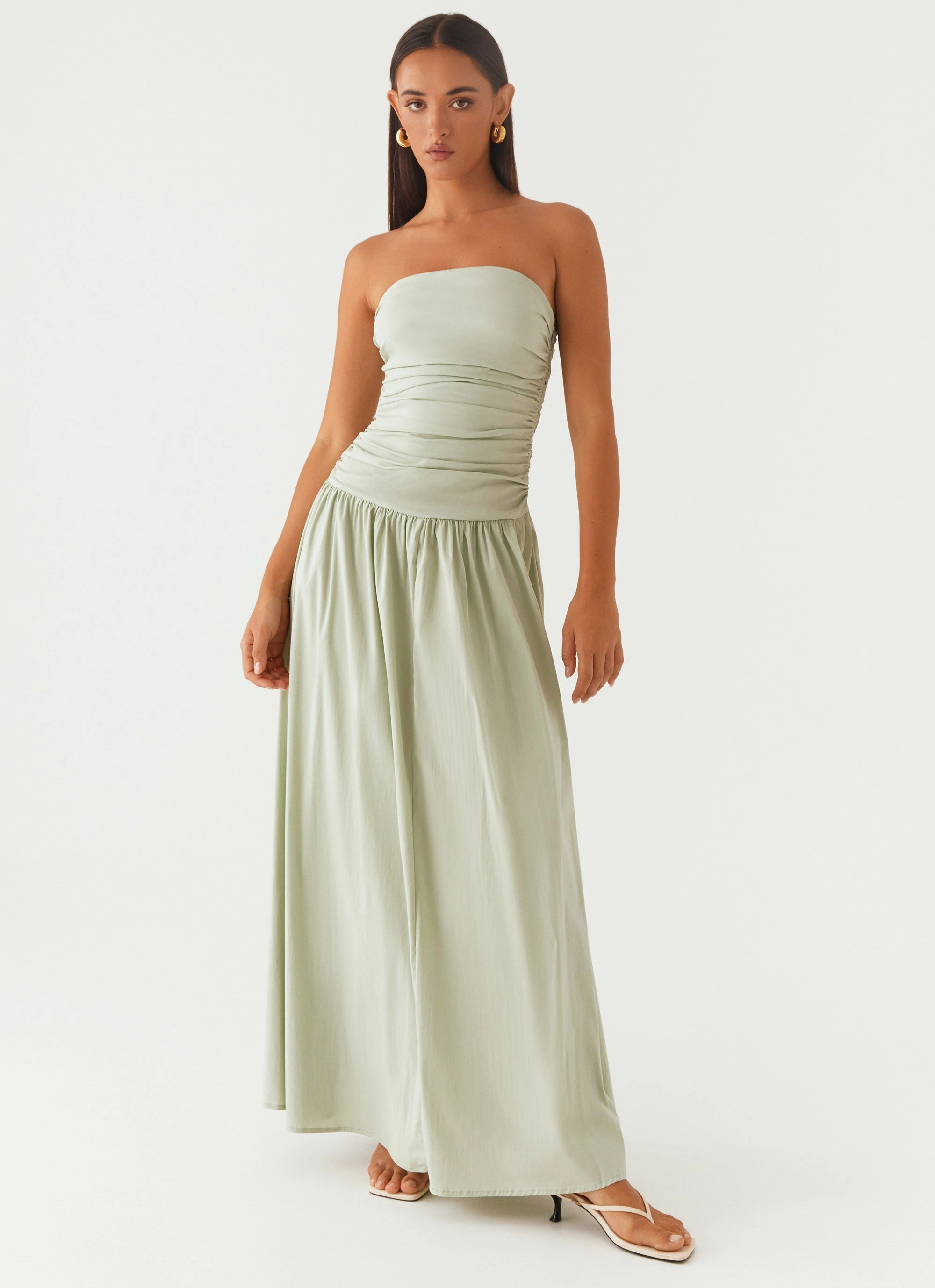 Versatile Edge Carmel Maxi Dress - Sage