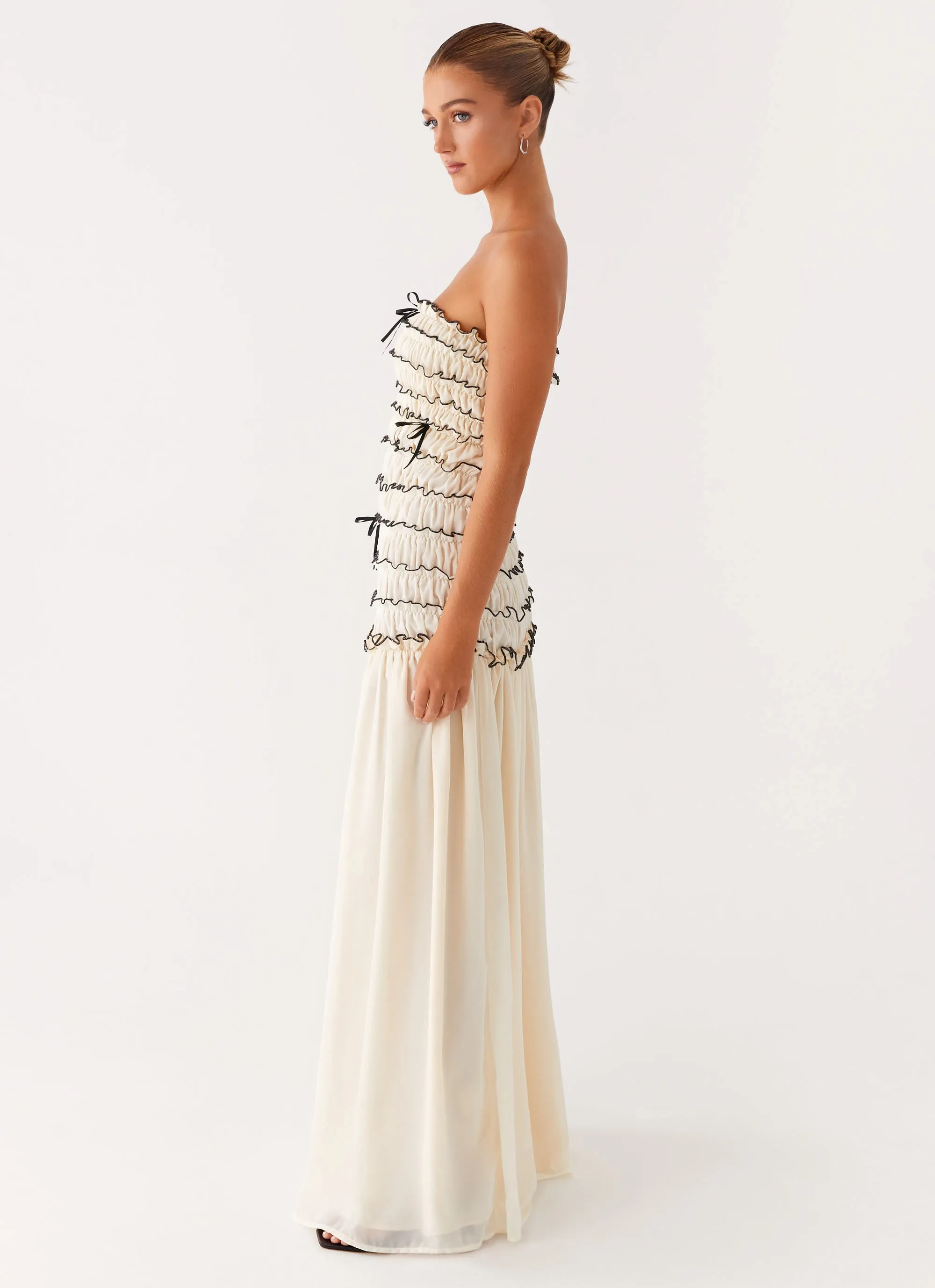 Zariah Maxi Dress - Ivory Flexible Style Edgy Twist