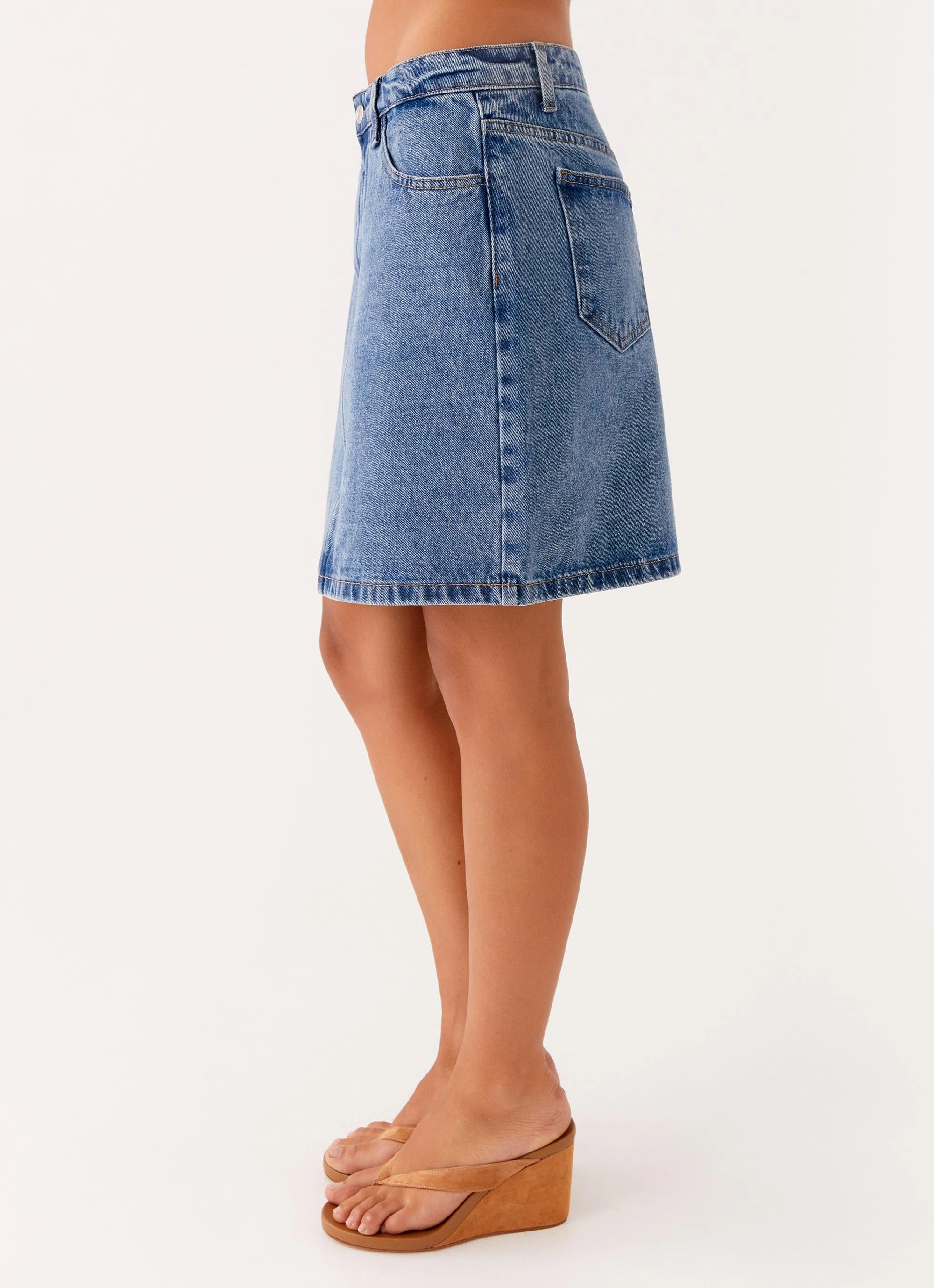 Stella Low Rise Mini Skirt - Blue Wrinkle Resistant