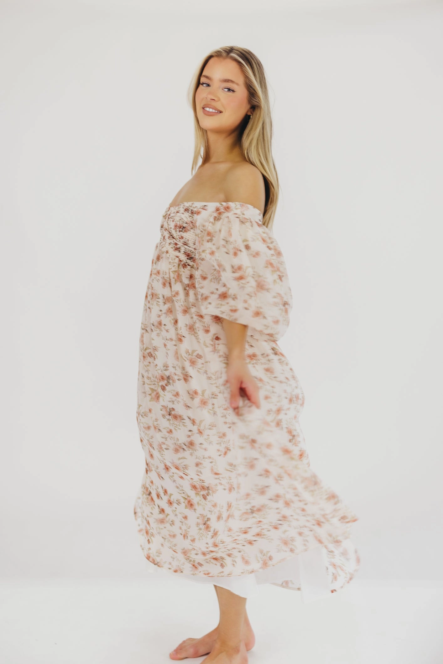 Harlow Maxi Dress in Ivory Floral - Bump Friendly & Inclusive Sizing (S-3XL) effortless grace
