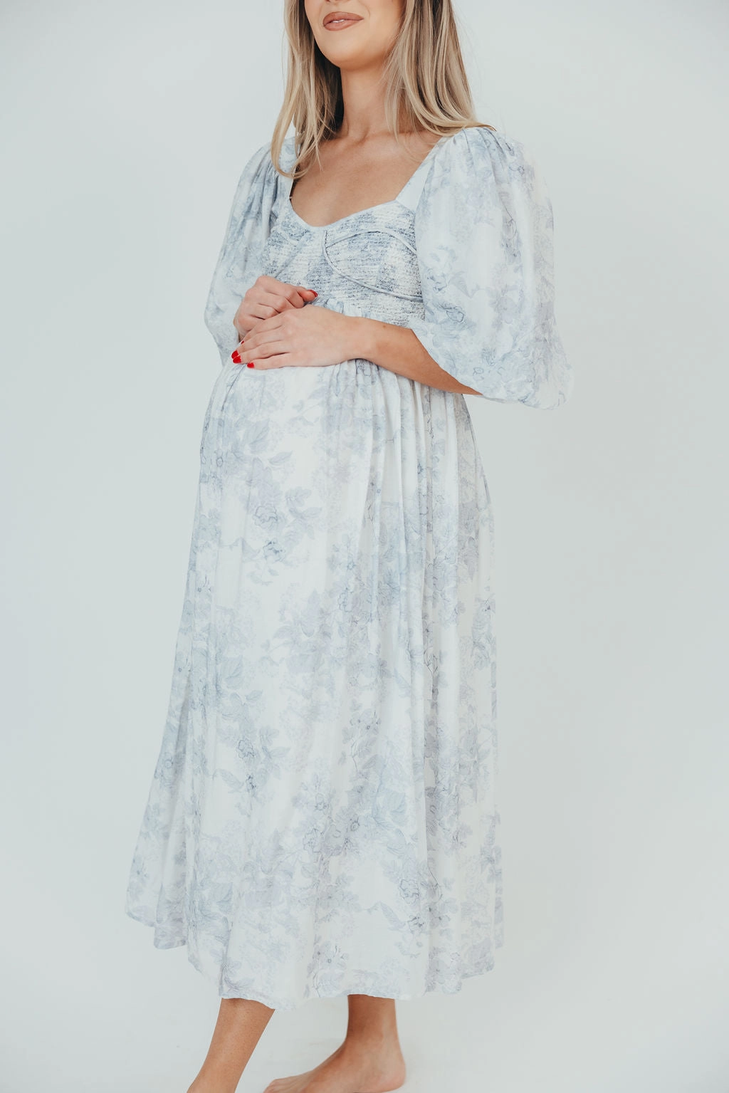 Summer Ease Harlow Maxi Dress in Light Blue Floral - Bump Friendly and Size Inclusive