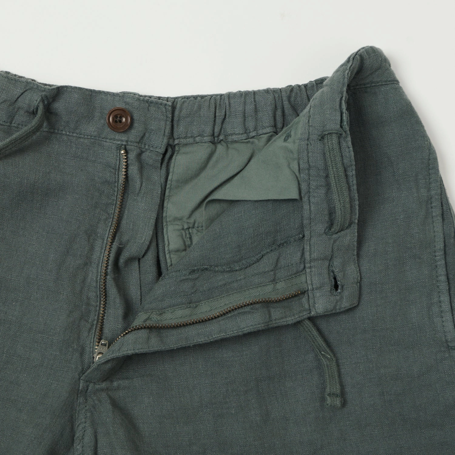 Hartford 'Tank' Linen Shorts - Eucalyptus Cooling Effect