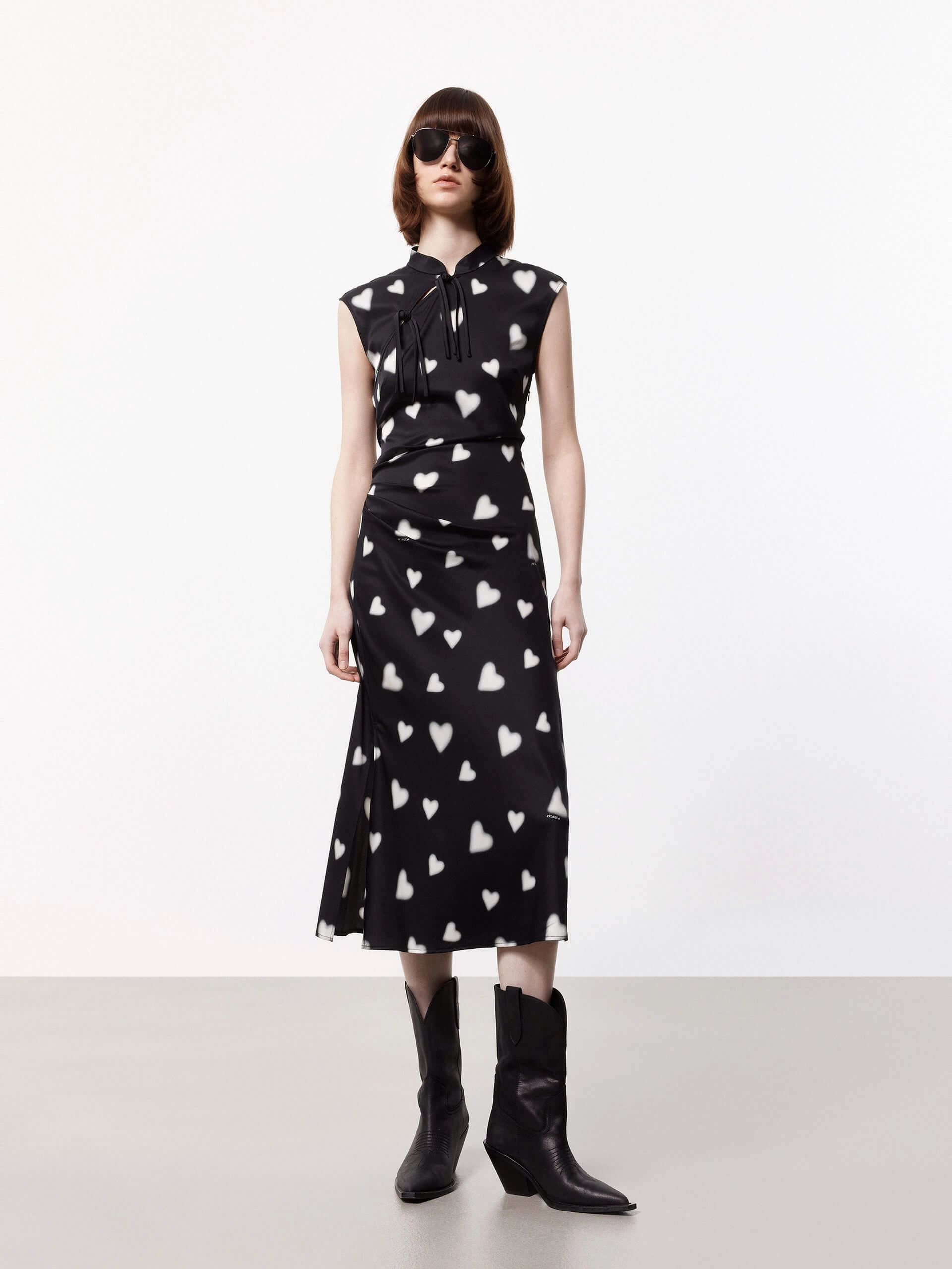 Mesh Soft Everyday-Use Heart Print Slit Dress