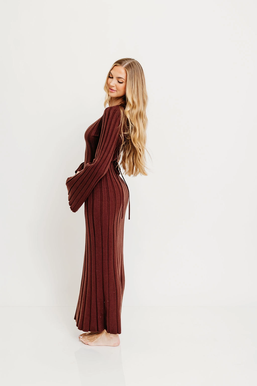 Lace-Edge Hearth V-Neck Maxi Dress in Brown - Bump Friendly