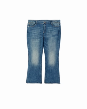 Hickory Bootcut Jean - Short | Light Wash Chill Vibe