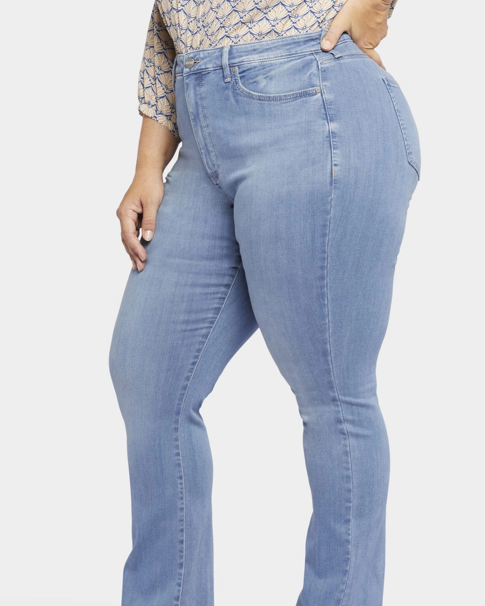 HR Billie slim bootcut | Lovesick Sustainable Dye Methods