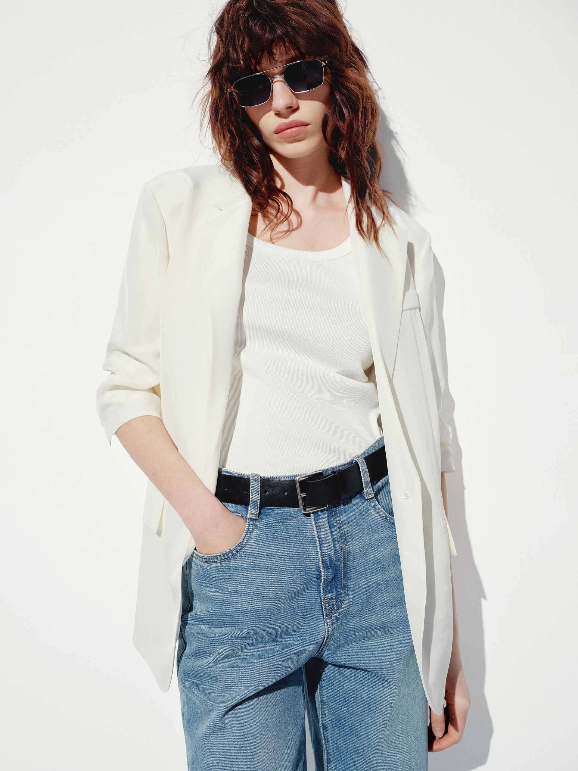 LowProfileStitching Padded Shoulders Relaxed Blazer