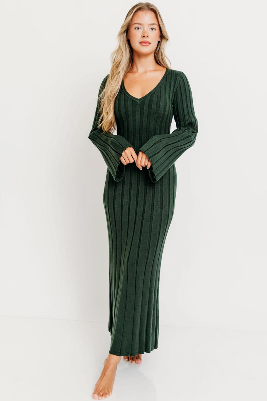 Hearth V-Neck Maxi Dress in Evergreen - Bump Friendly Comfortable Waist Classic Flow