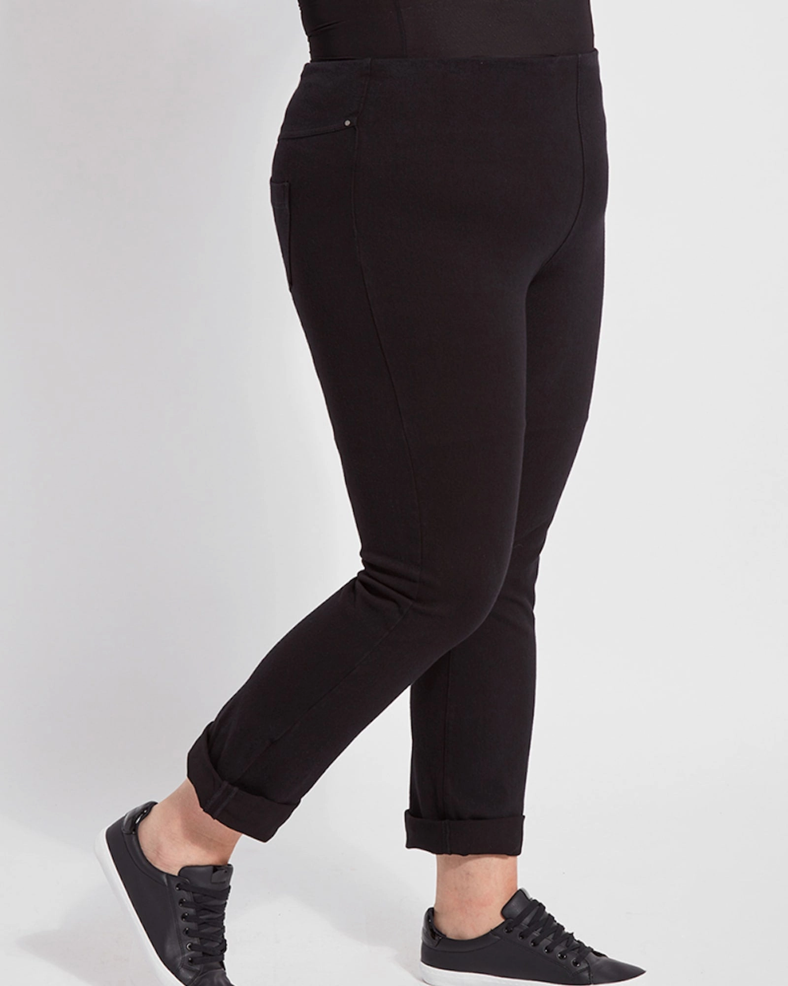Ready Choice Effortless Layer Jewel Straight-Leg Jeans | Black