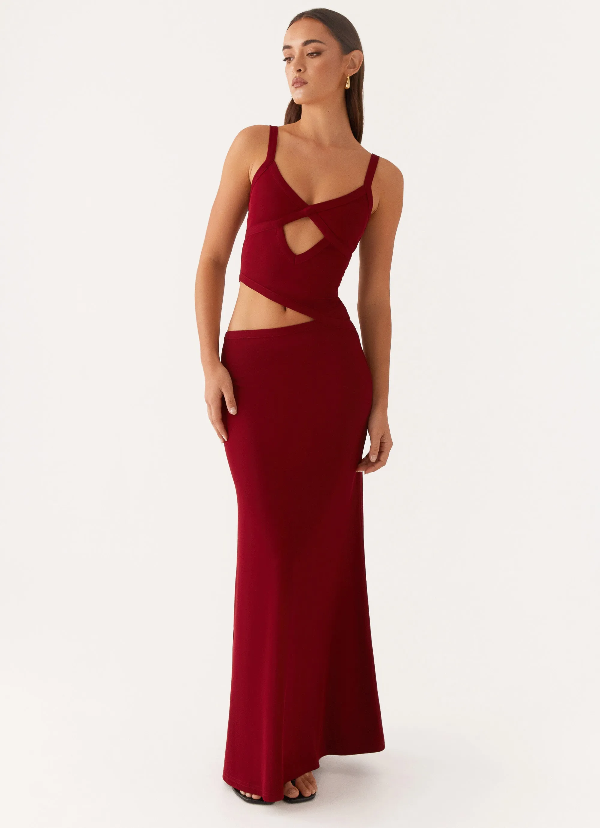 Jocelyn Maxi Dress - Maroon Sophisticated and Relaxed