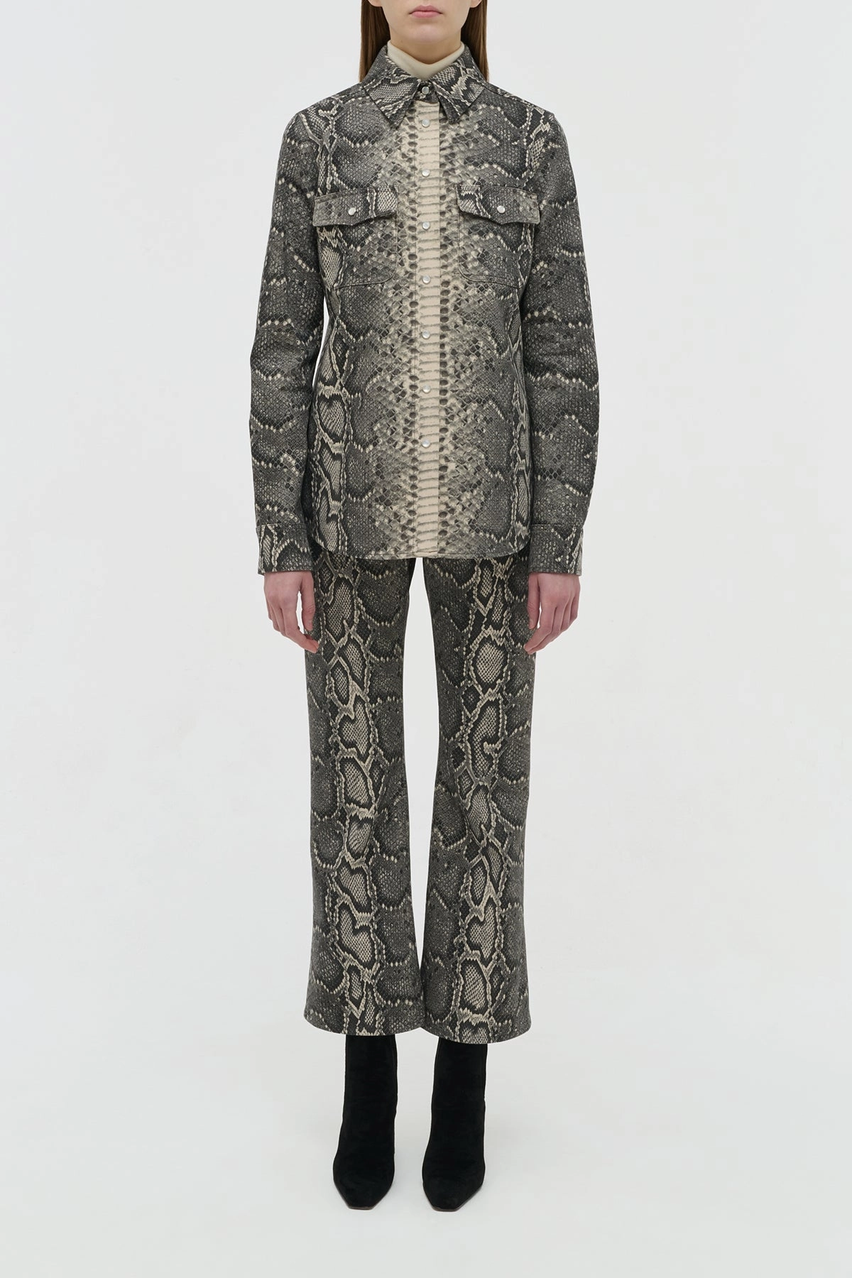 Taped Seam Technology John Austin Shirt in Greyscale Recycled Printed Cotton Denim