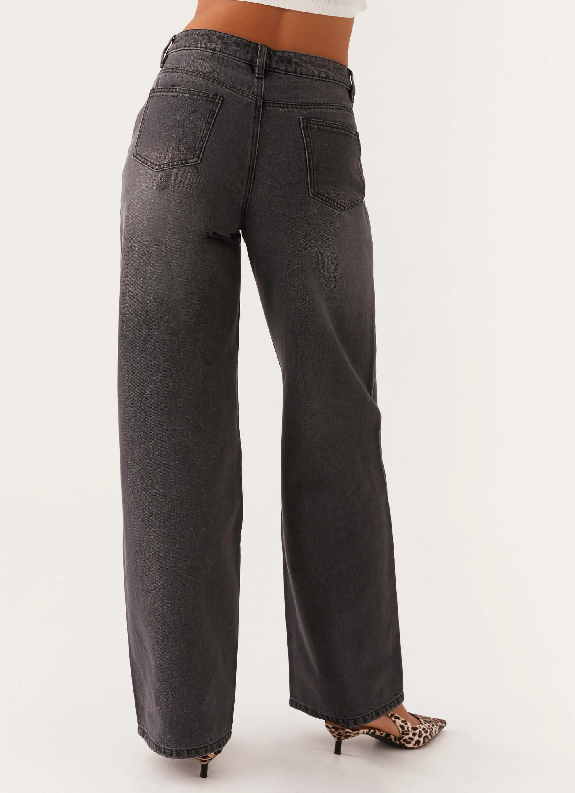Flattering Waist Design Keanna Low Rise Denim Jeans - Charcoal