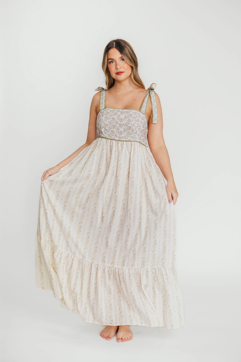 Kelly Adjustable Tie Maxi Dress in Pale Peach Floral Daywear Comfort Gentle Stitch