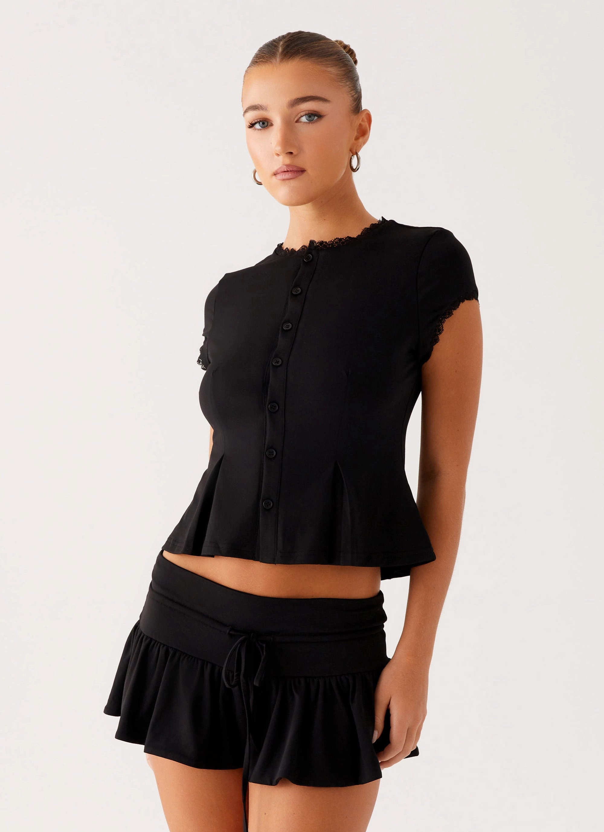 Yoga wear Landon Button Up Top - Black