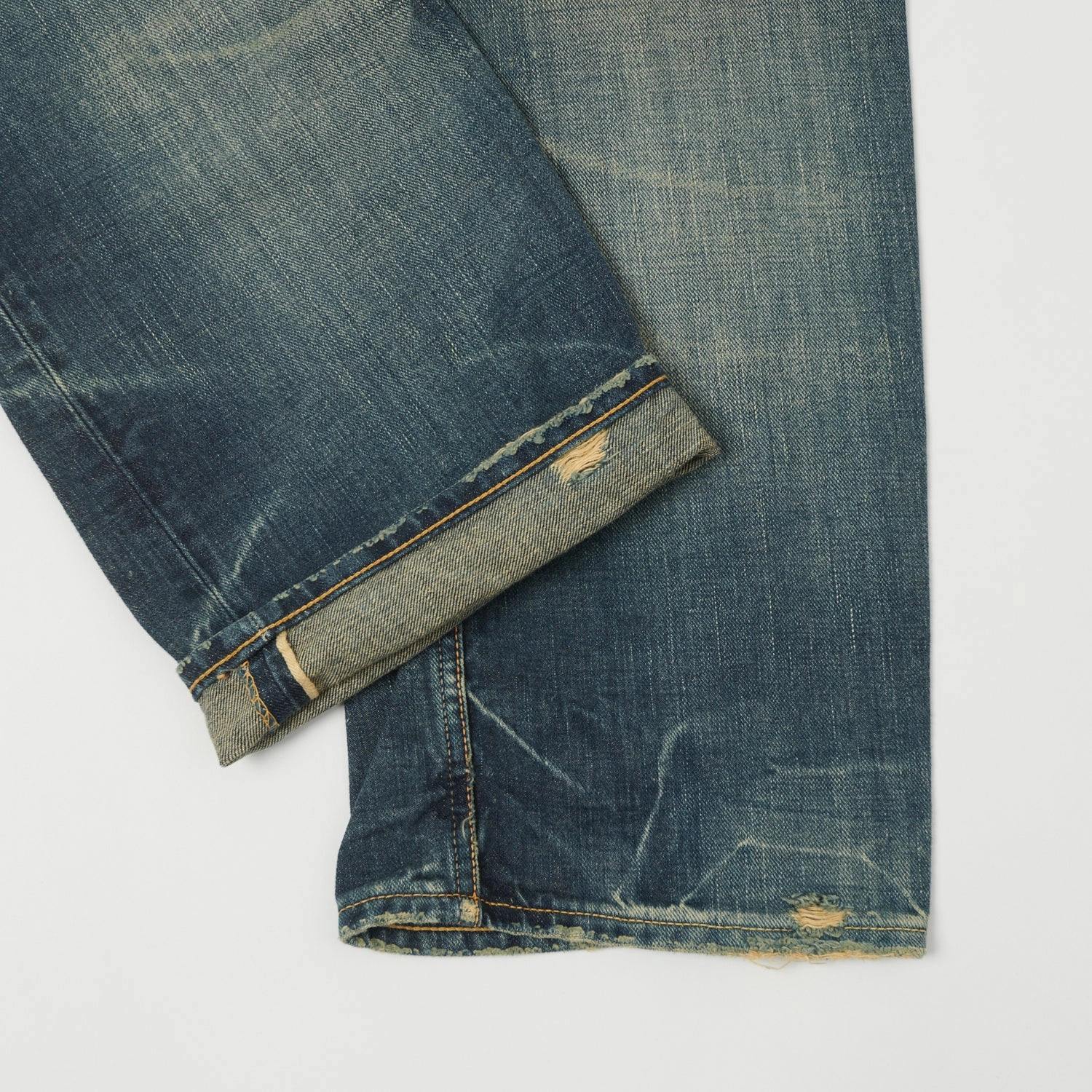 Resilient material Clean Detail Lee Archives 1952 'Riders' 101Z Regular Straight Jean - Heavy Wash