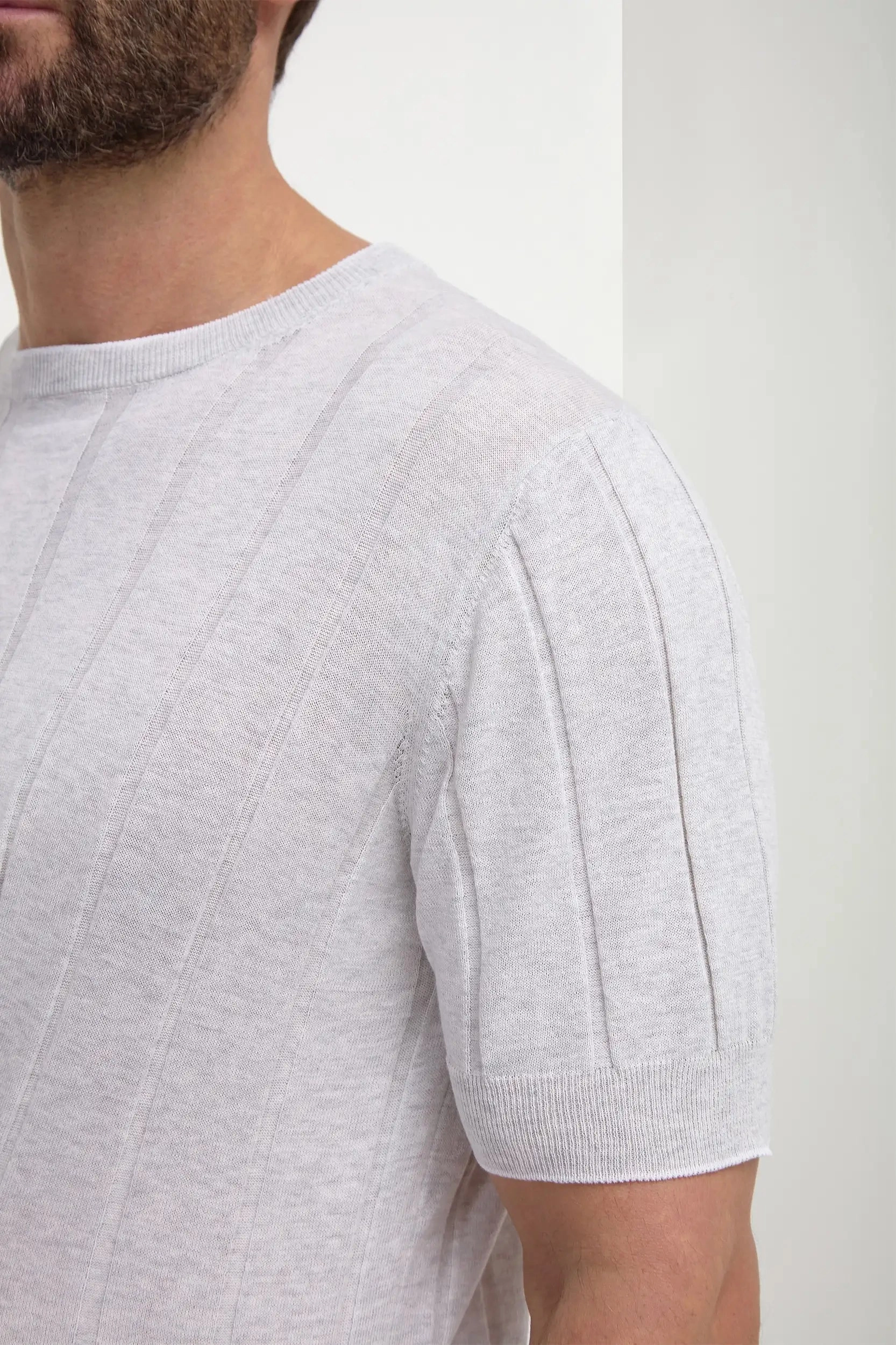 Minimal Vibe Light grey ribbed t-shirt - Made in Italy