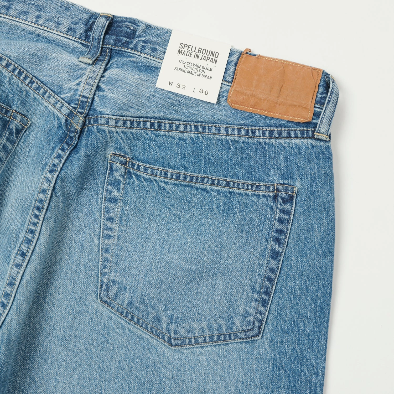 Light Washed Classic Gym Ready Spellbound 213C 12oz Regular Straight Jean - Blast Wash