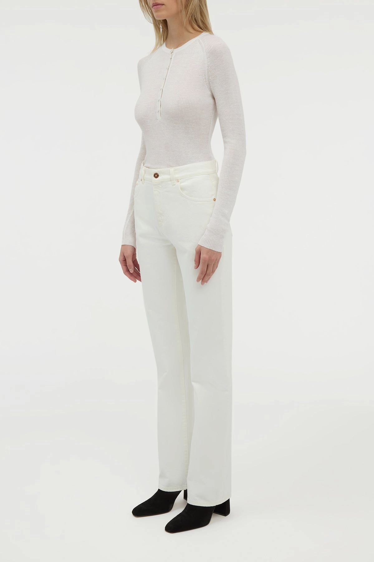 Anges Knit Henley in Ivory Cashmere Silk with Hemp Seamless Circular Knit