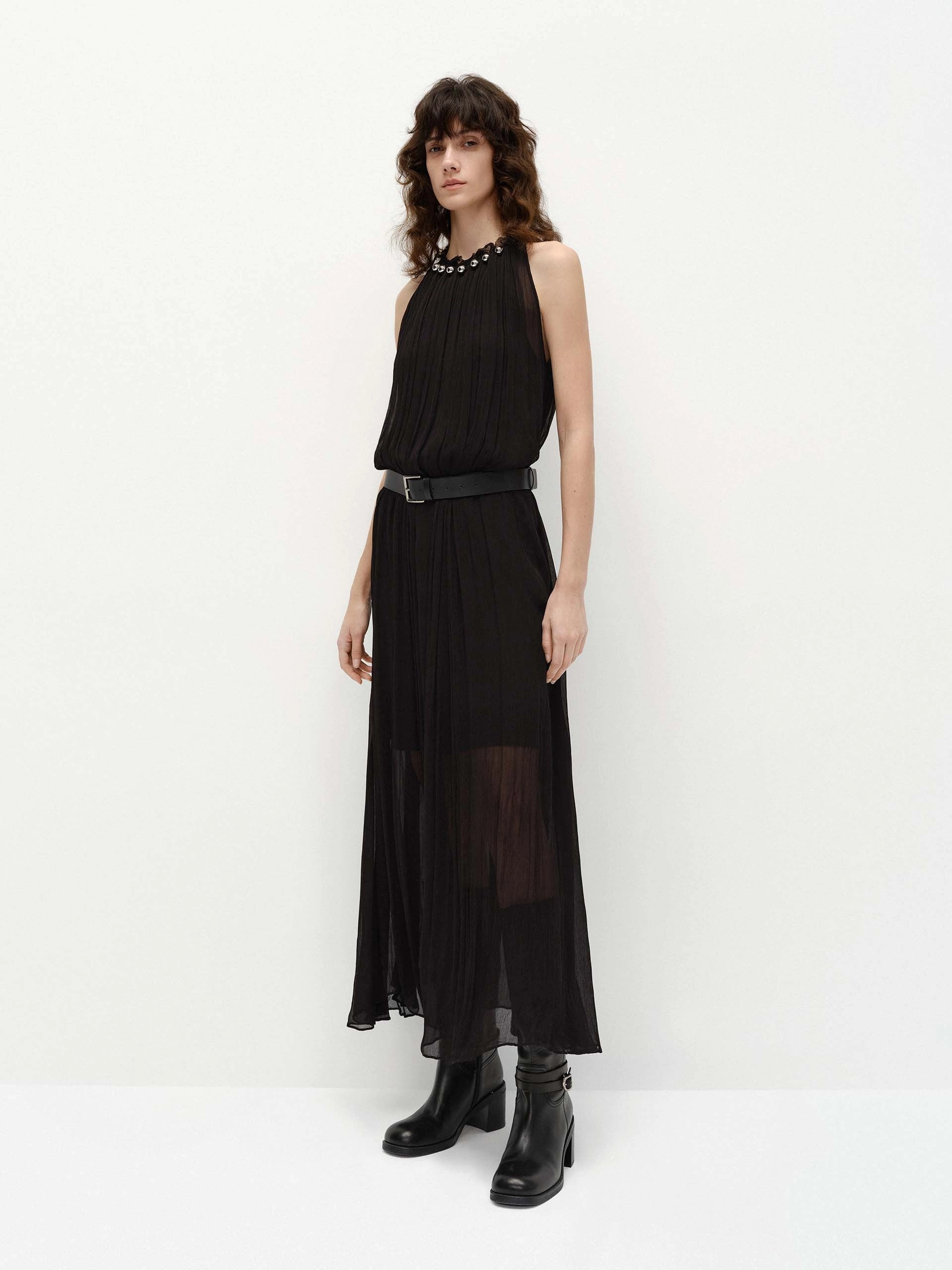 Long Sleeveless Dress All-Season Comfort