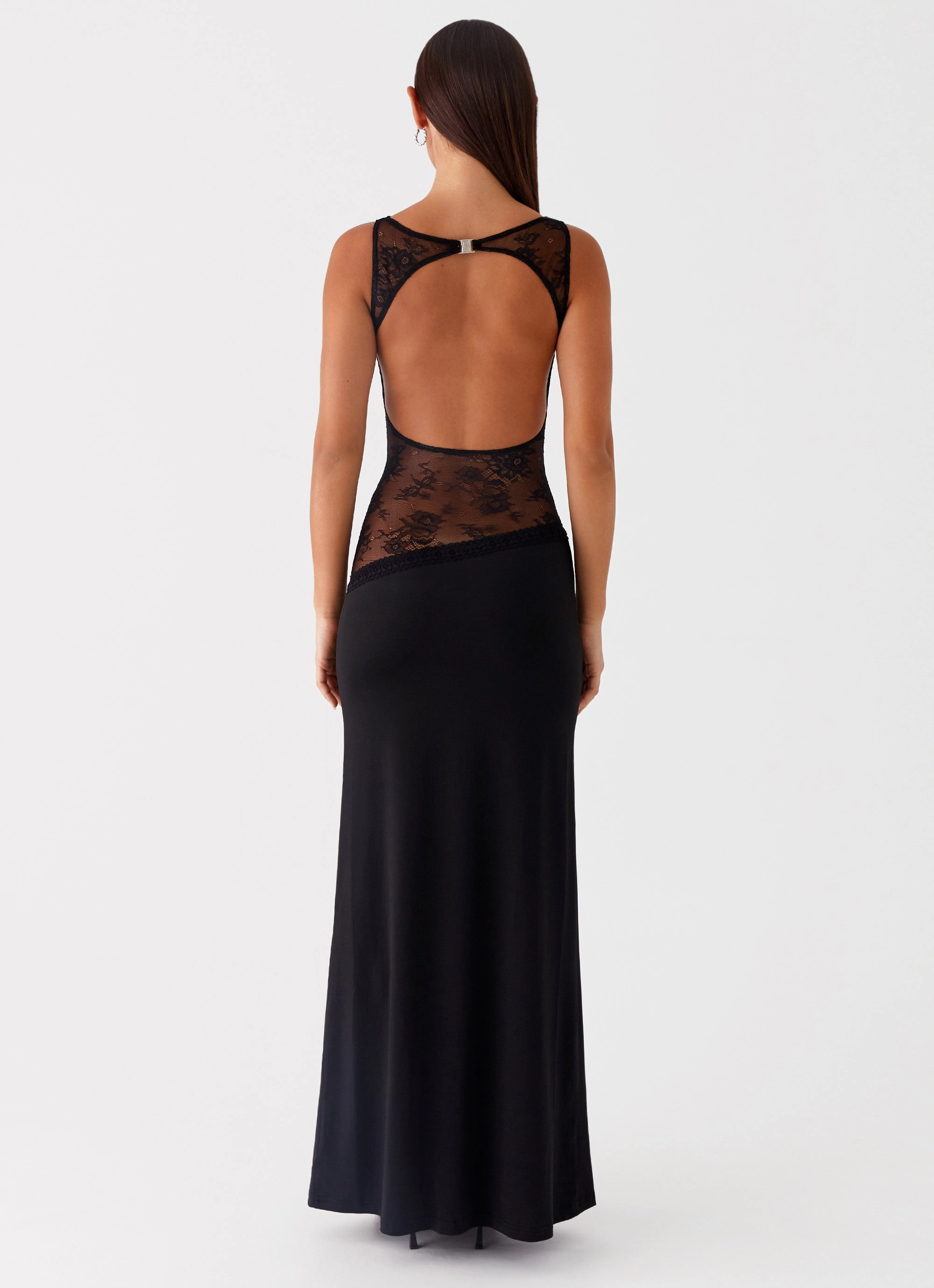 Lucinda Maxi Dress - Black Cozy Cut Refined Feel