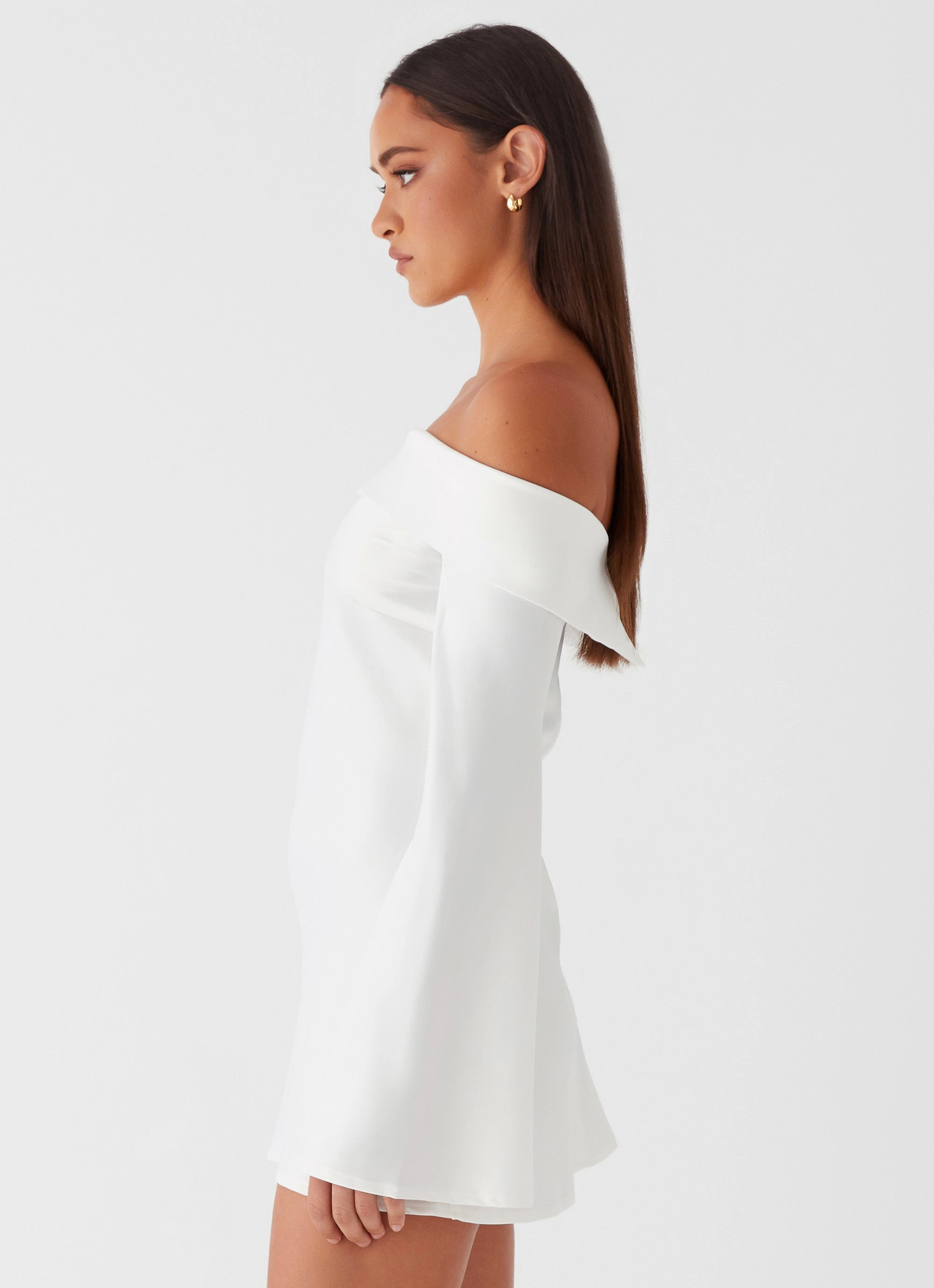 Lumina Long Sleeve Mini Dress - White Flower Soft Vibe Choice