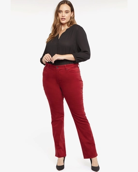 Marilyn Straight Jean | Boysenberry Easy Match Sleek Option