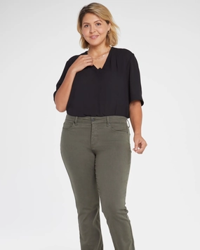 Articulated Knee Shape Lightwear Option Marilyn Straight Jean | Deep Depths