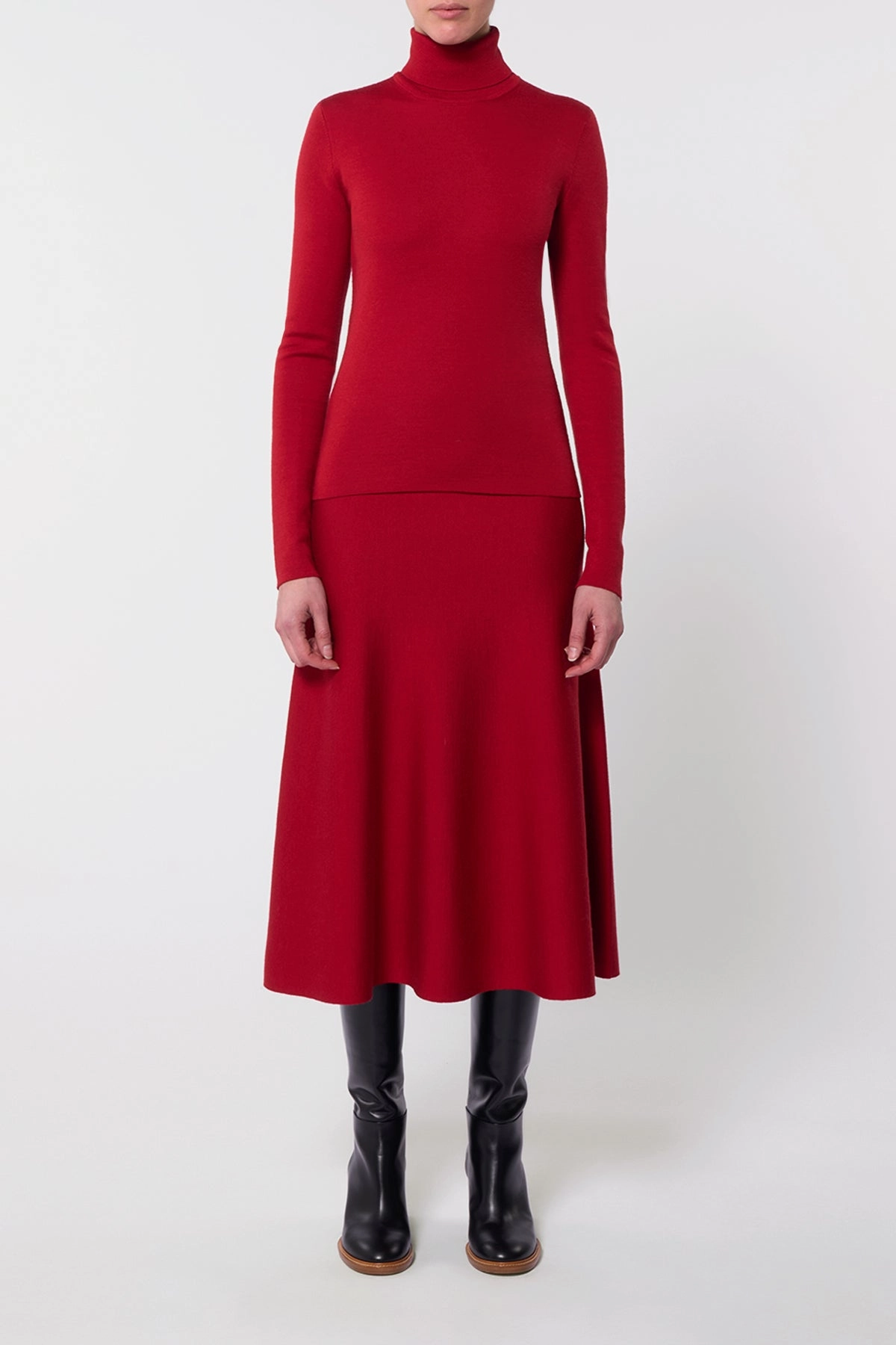 May Knit Turtleneck in Scarlet Red Merino Wool Cashmere All-Day Use TearResistant Fabric