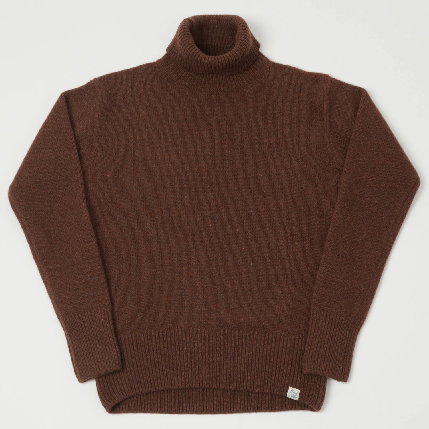 Merz b. Schwanen 'Good Basics' Wool Cashmere Knit Turtleneck - Chestnut LowImpact Knitting Lightwear Look