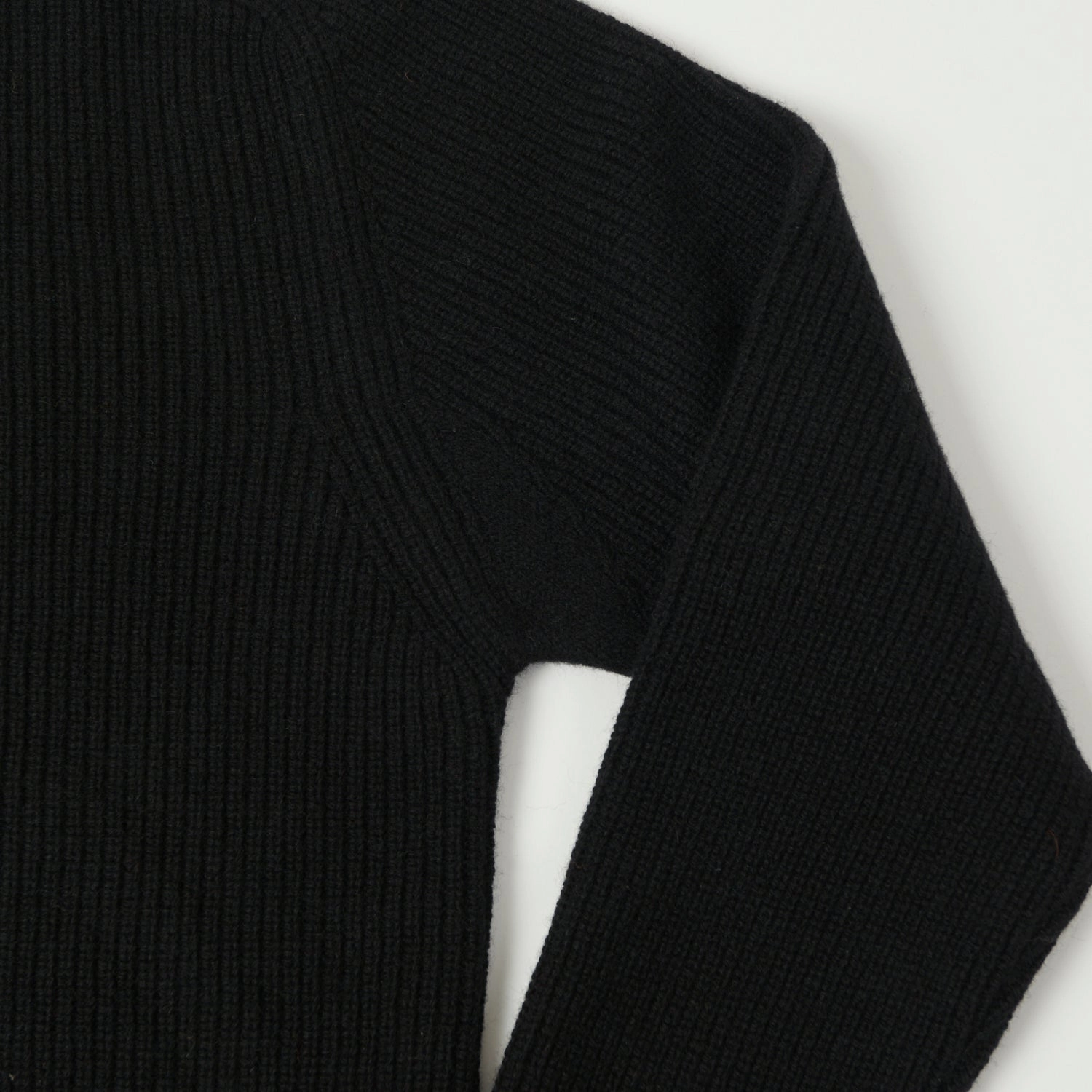 Snug Style Merino Wool Blend Merz b. Schwanen 'Good Basics' Wool Cashmere Ribbed Knit Pullover - Deep Black