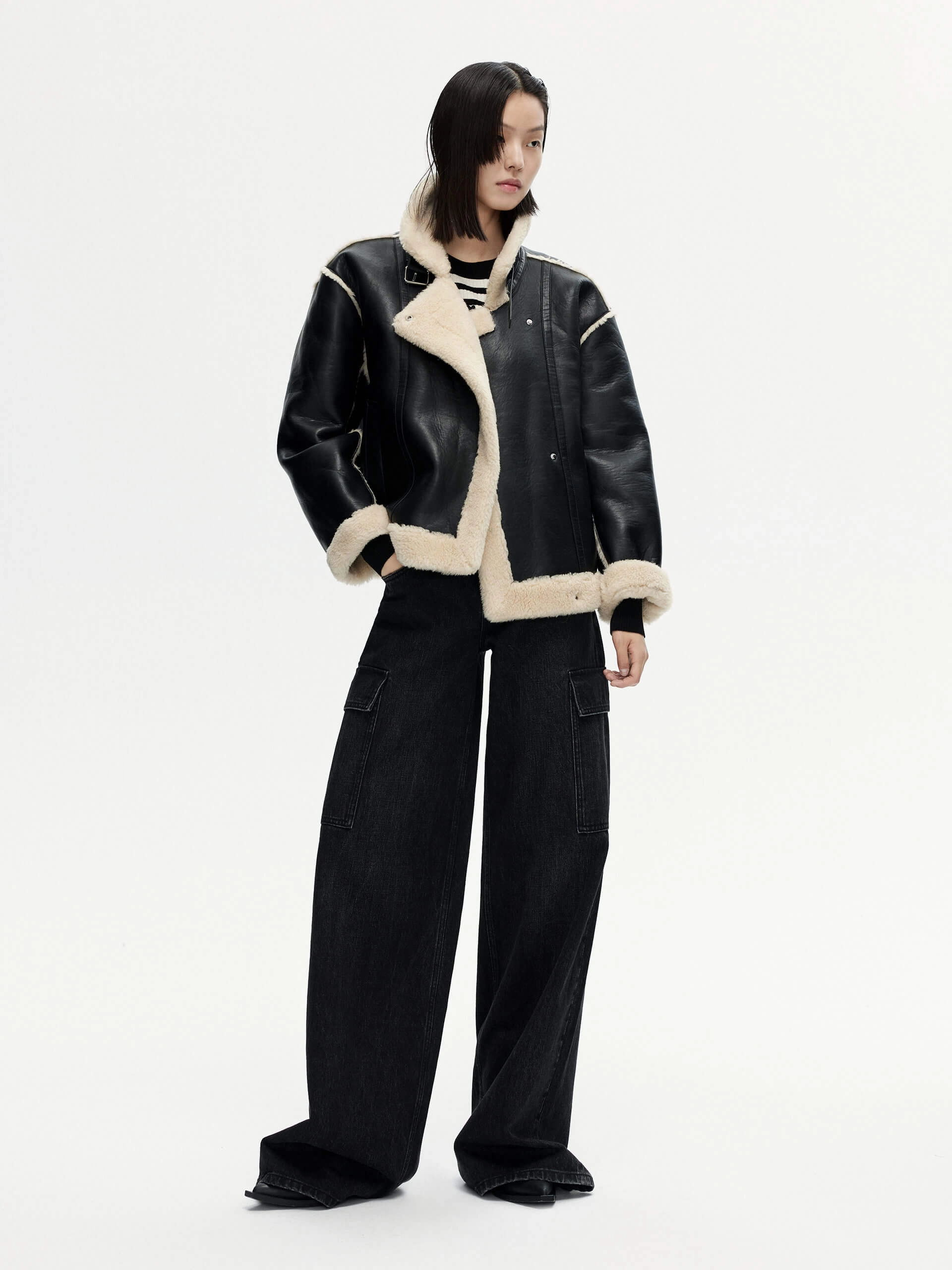 Fuzzy Trimmed PU Jacket Stitched Look OdorResistantFabric