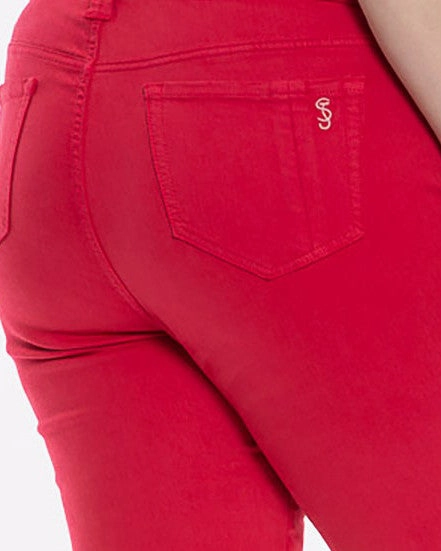 Shopping Day High Quality Weekend Style Go-to Wear Mid Rise Bermuda - Rose Red | ROSE RED