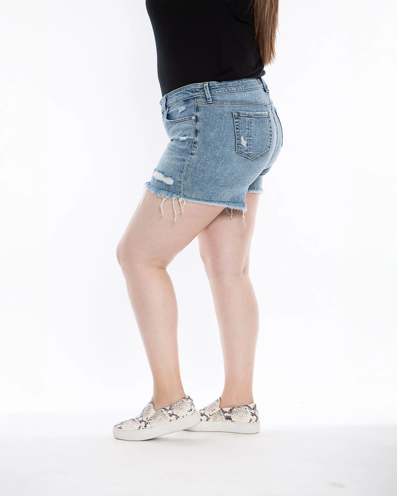 Weekend Style Modern Fit and Comfort Mid Rise Shorts - Giuliana | Giuliana