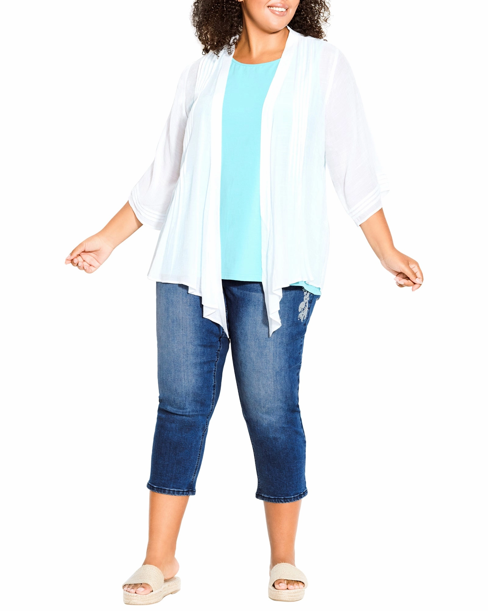 Autumn Days Parent Style True Fit Amna Cropped Embroidered Denim | Medium Wash