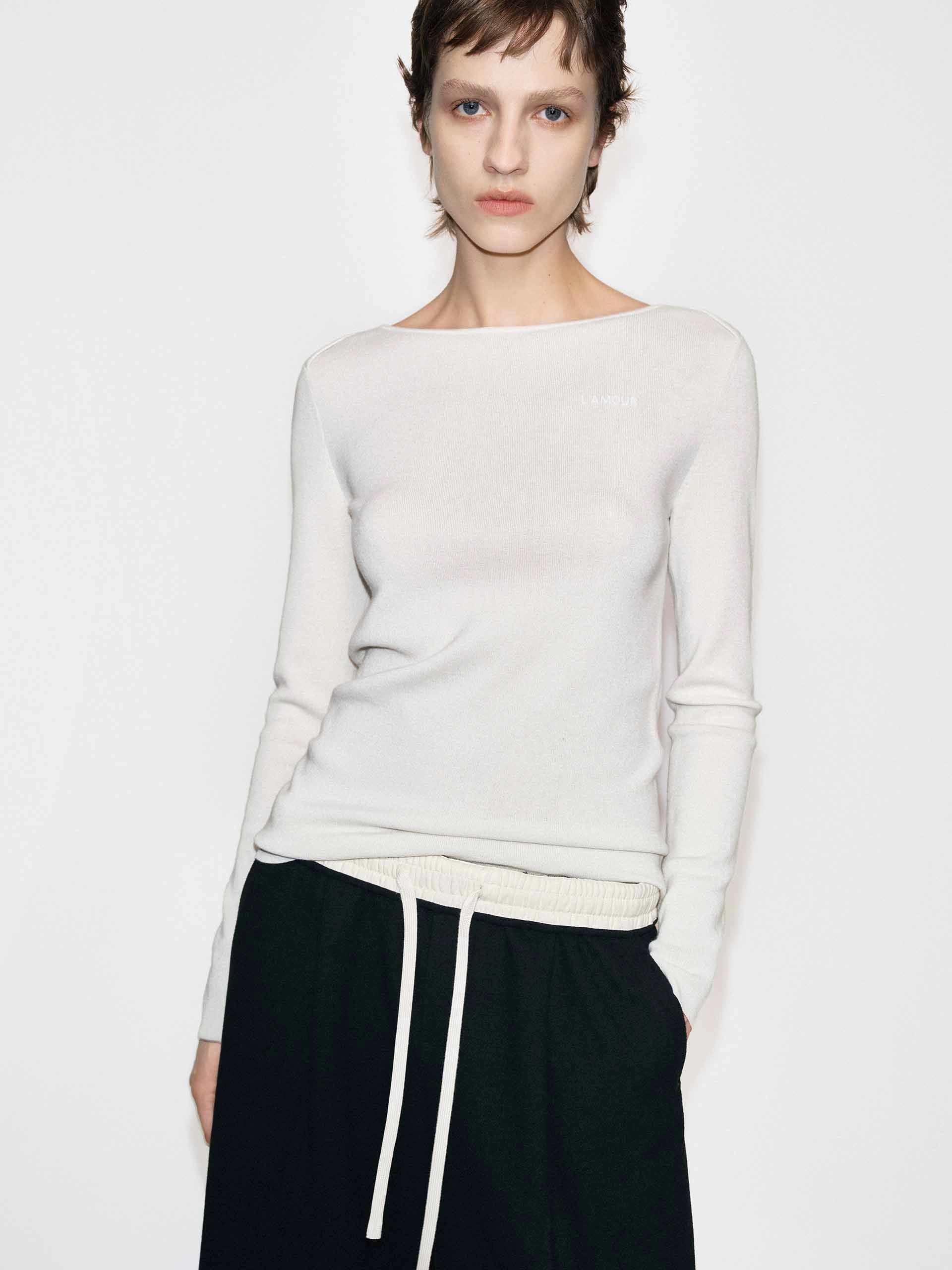 ZeroWaste Manufacturing Non Irritating Seams Wool Blend Fitted Knitted Top