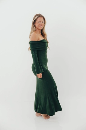 Monroe Maxi Dress with Long Sleeves in Hunter Green- Bump Friendly Vibrant Layer