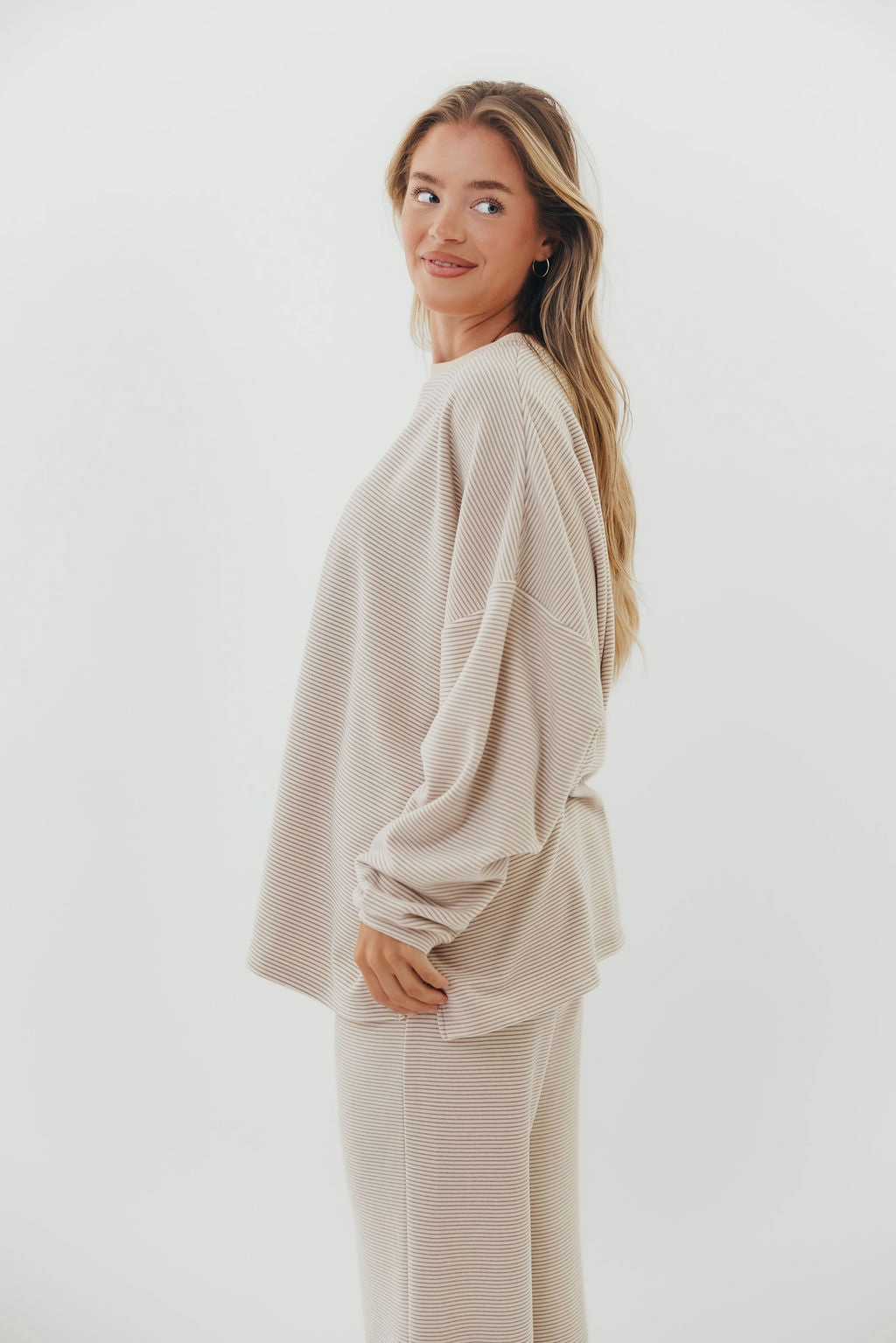 Relaxed Waist Naomi Oversized Fleece Top in Cream/Grey - Bump Friendly  *Worth Exclusive Print*