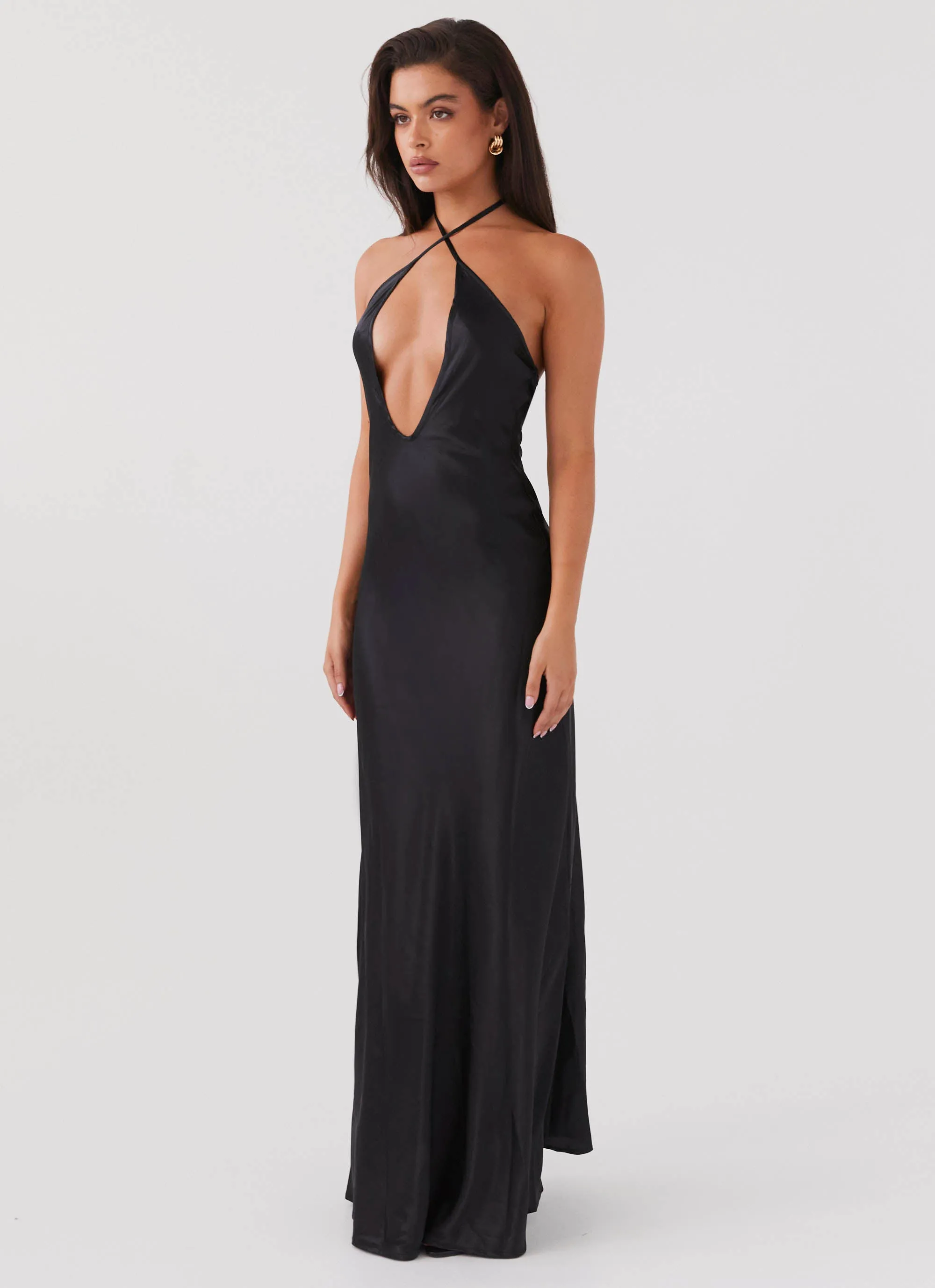 Noir Symphony Maxi Dress - Black Travel piece Shared Moment