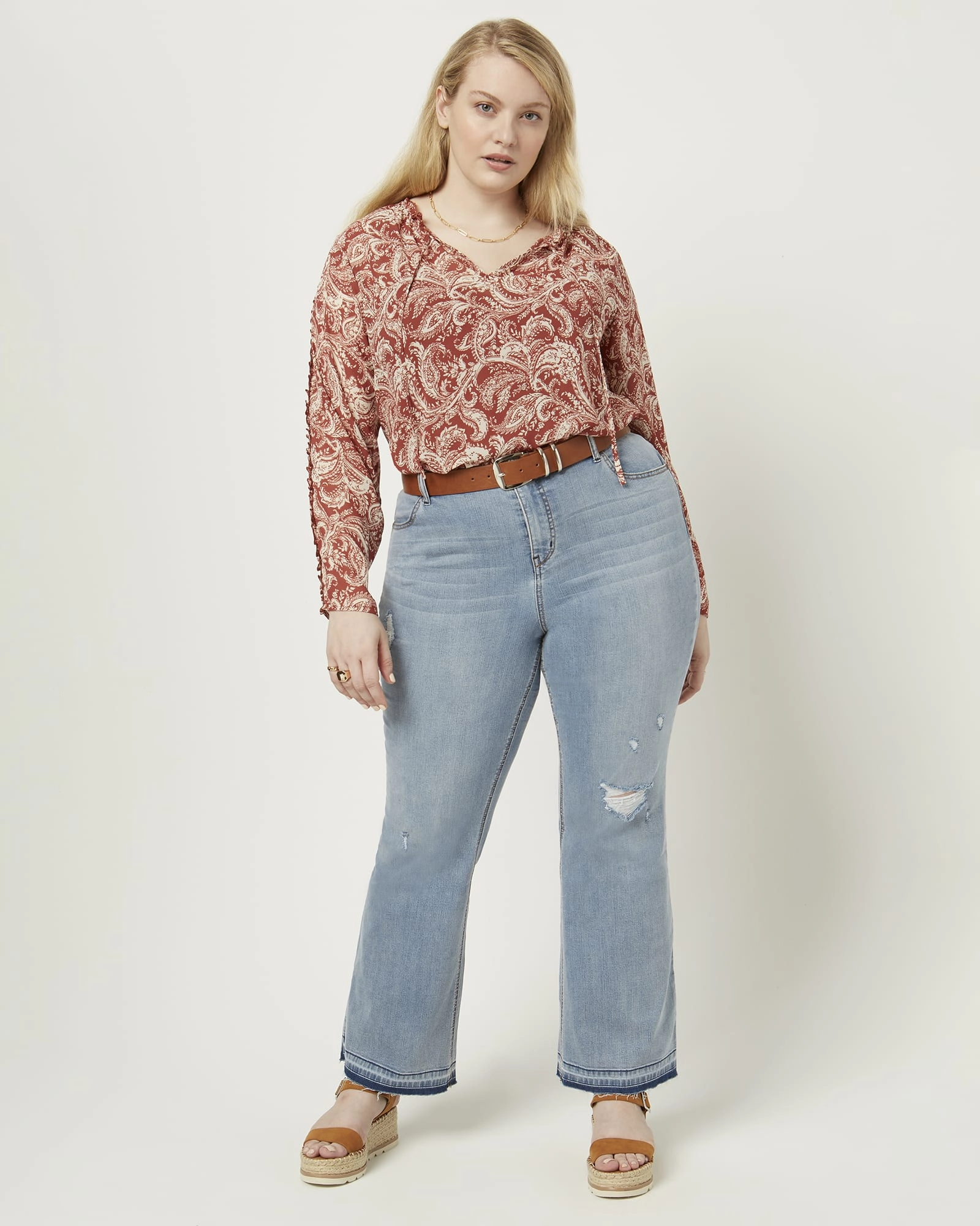 Noor Release Hem Flare Jean | Light Wash Night Out Daily Wear
