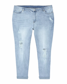 Nature Lover Gym Ready Music Event Oceana Rolled Hem Boyfriend with Destruction | Light Wash