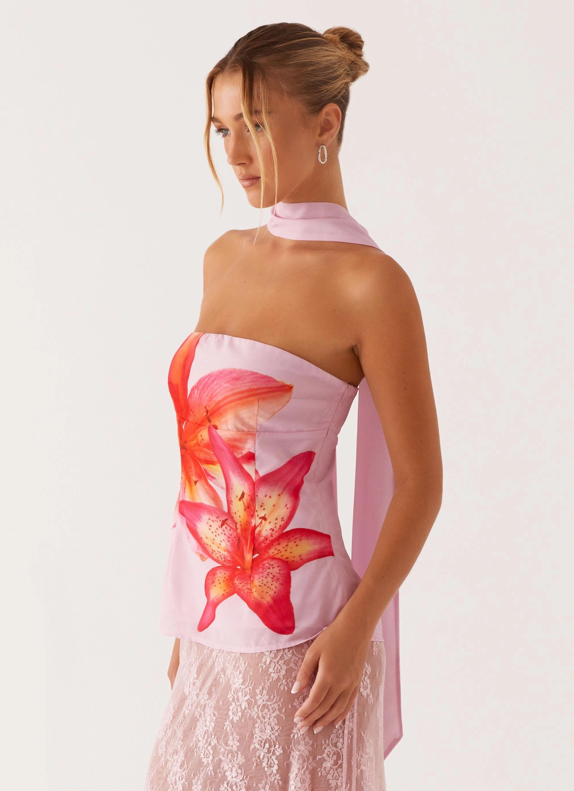 Reinforced Shoulders Free Move Blaise Scarf Top - Pink Floral