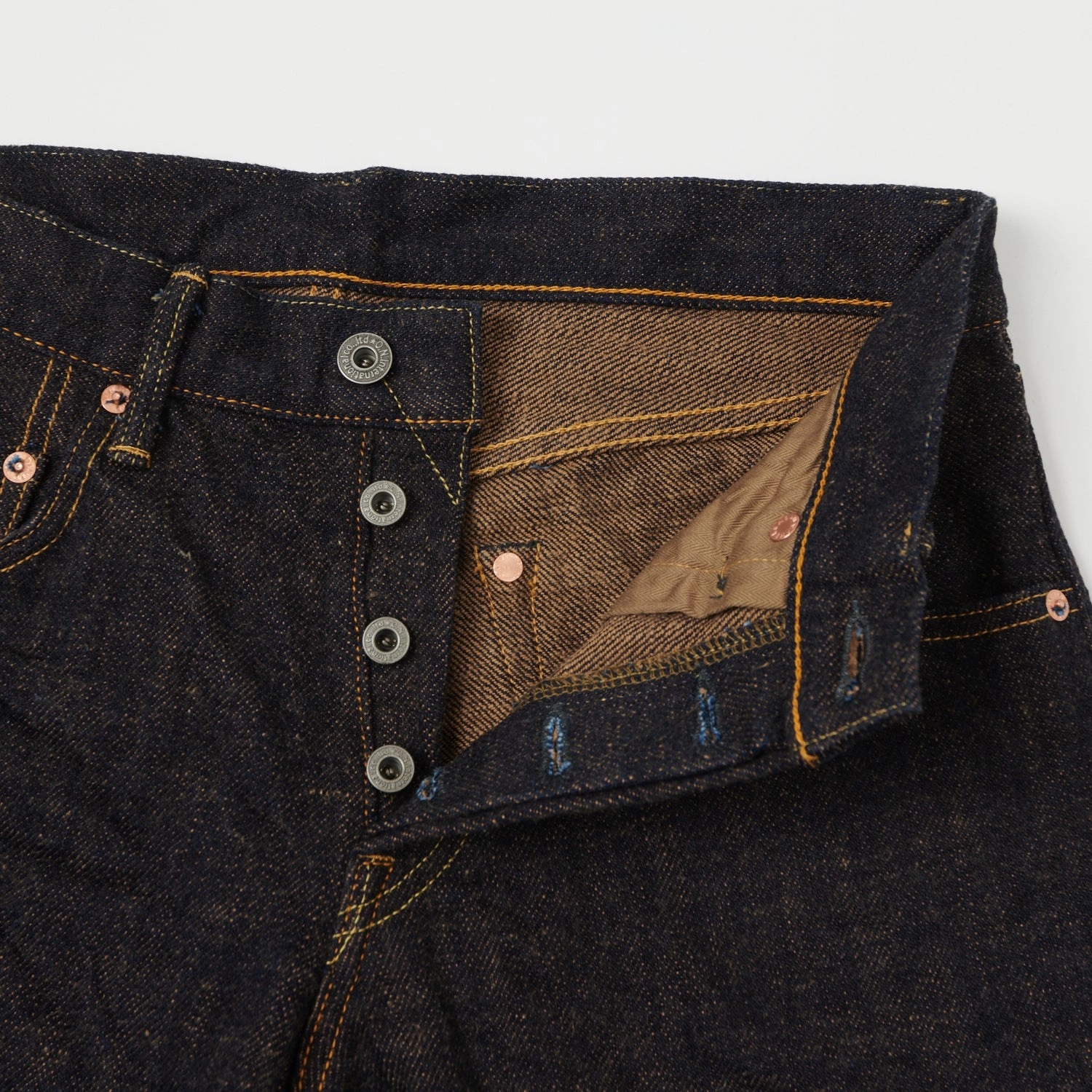 Chill Outfit Streetwear Fan Holiday Vibes All Round Piece ONI Denim 622 20th Anniversary Red Cast Regular Tapered Jean - One Wash