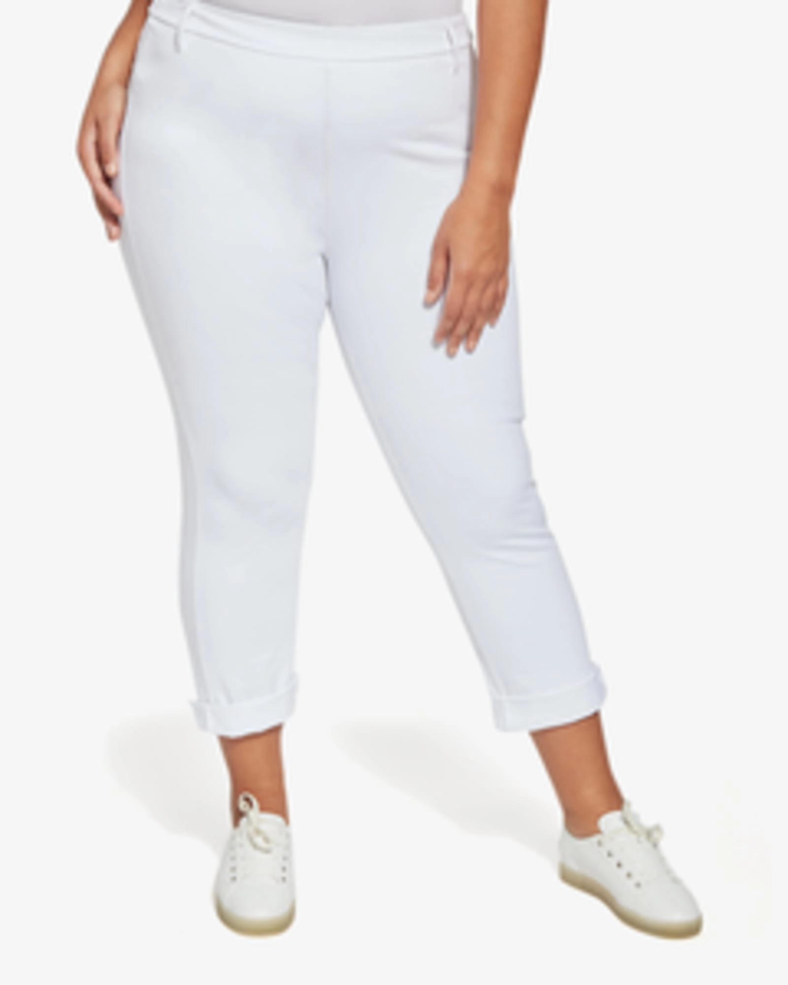 Patricia Cropped Boyfriend Jean | White Effortless Style Utility Look
